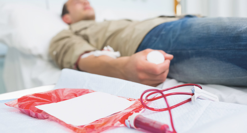 Стать донором крови для детей